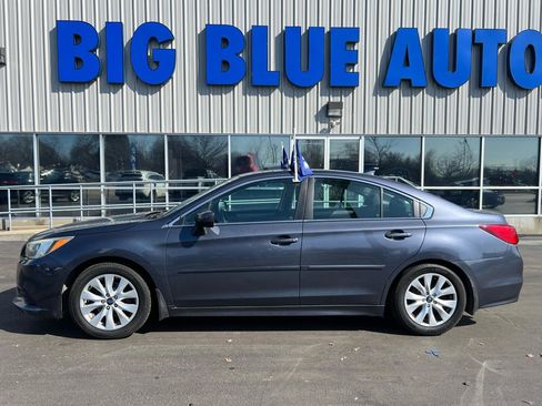 Used 2016 Subaru Legacy 2.5i Premium image 2
