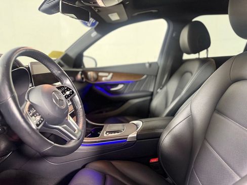 Used 2021 Mercedes-Benz GLC 300 4MATIC image 20