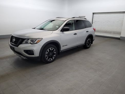Used 2020 Nissan Pathfinder SV w/ Rock Creek Edition AWD/4WD image 2