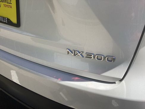 Used 2018 Lexus NX 300 AWD image 19