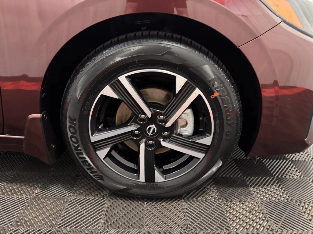 Used 2025 Nissan Sentra SV w/ All-Weather Package FWD image 17