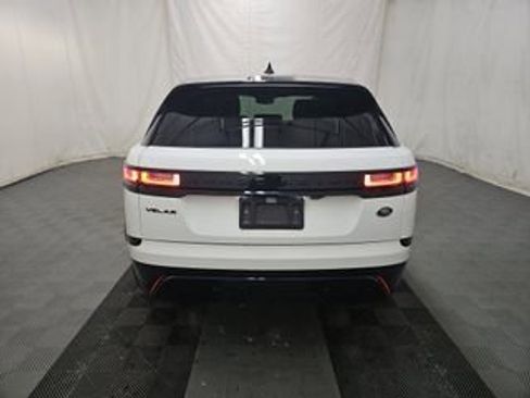Used 2023 Land Rover Range Rover Velar R-Dynamic S image 10