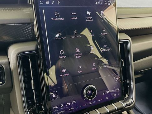 New 2026 GMC Yukon XL AT4 w/ AT4 Premium Plus Package AWD/4WD image 7