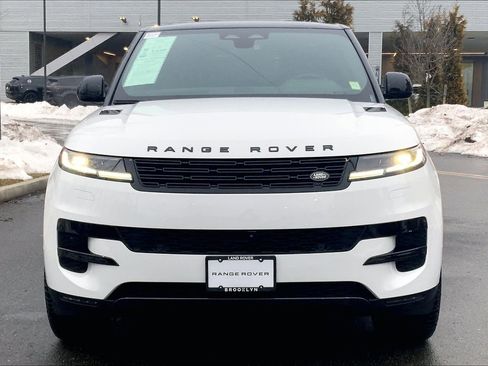 Used 2024 Land Rover Range Rover Sport SE image 3