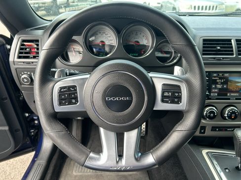 Used 2014 Dodge Challenger SRT8 RWD image 17