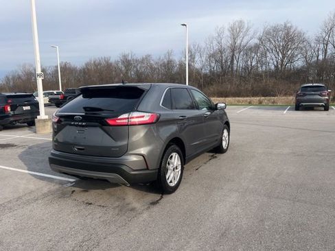 Used 2024 Ford Edge SEL w/ Convenience Package image 10