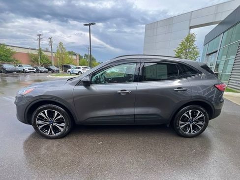 Used 2021 Ford Escape SEL w/ SEL Stealth AWD Package image 8