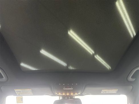 Used 2019 Mercedes-Benz GLC 300 GLC 300 w/ AMG Line image 23