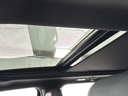 Used 2024 Ford F150 Lariat w/ Tow/Haul Package image 37