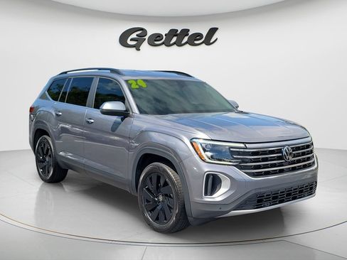 Used 2024 Volkswagen Atlas SE FWD image 3