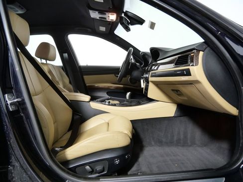 Used 2009 BMW M3 Sedan RWD image 10