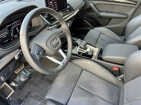 Used 2025 Audi SQ5 Premium Plus w/ Premium Plus Package AWD/4WD image 11