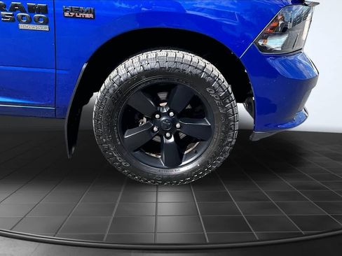 Used 2019 RAM 1500 Express w/ Wheel & Sound Group AWD/4WD image 34