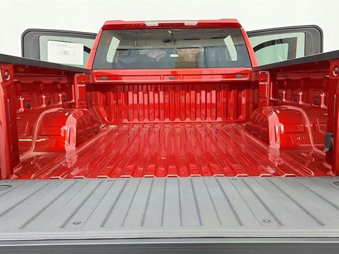 Used 2023 Chevrolet Silverado 1500 LT AWD/4WD image 31