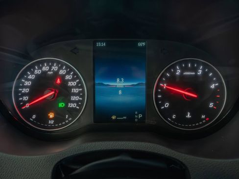 Used 2025 Mercedes-Benz Sprinter 2500 image 10