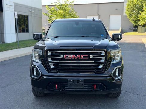 Used 2020 GMC Sierra 1500 AT4 w/ AT4 Preferred Package AWD/4WD image 2