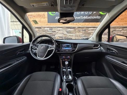 Used 2019 Buick Encore Sport Touring AWD/4WD image 18