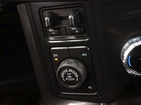 Used 2022 Ford F150 XLT w/ Equipment Group 302A High image 23