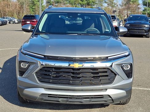 Used 2025 Chevrolet TrailBlazer LT image 8