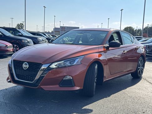 Used 2022 Nissan Altima 2.0 SR image 15