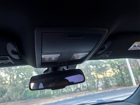 Used 2019 Dodge Challenger R/T image 13