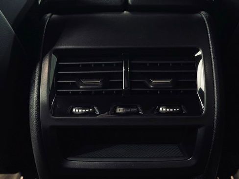 New 2026 BMW X5 xDrive40i AWD/4WD image 25