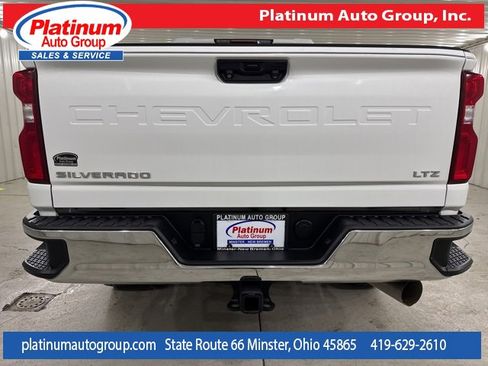 Used 2021 Chevrolet Silverado 2500 LTZ w/ LTZ Convenience Package image 4