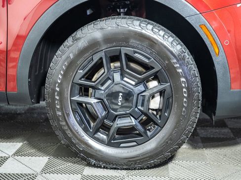 Used 2024 Kia Sorento SX Prestige image 18