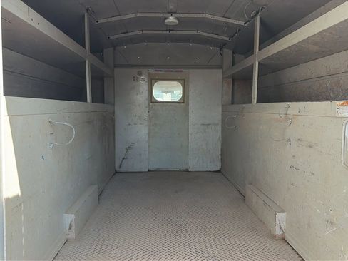 Used 2008 GMC Savana 3500 image 18