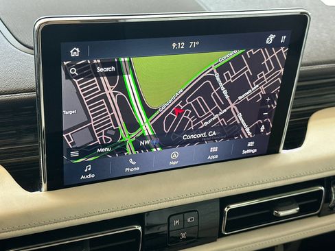 Certified 2023 Lincoln Aviator Black Label AWD/4WD image 19