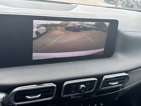 New 2026 Nissan Sentra SV w/ SV Convenience Package FWD image 30