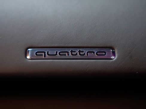 Used 2021 Audi R8 V10 performance image 23