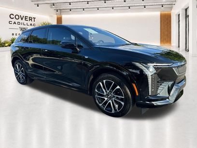 Certified 2025 Cadillac Optiq Sport 1 w/ LPO, Floor Liner Package
