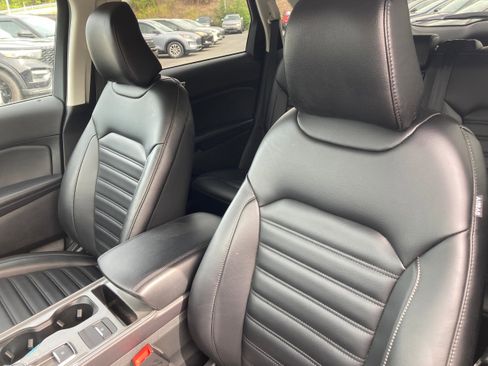 Certified 2023 Ford Edge SEL w/ Convenience Package image 7