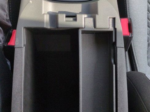 Used 2023 Chevrolet Equinox LS w/ Driver Confidence II Package image 31