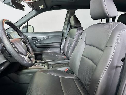 Certified 2023 Honda Passport EX-L image 8