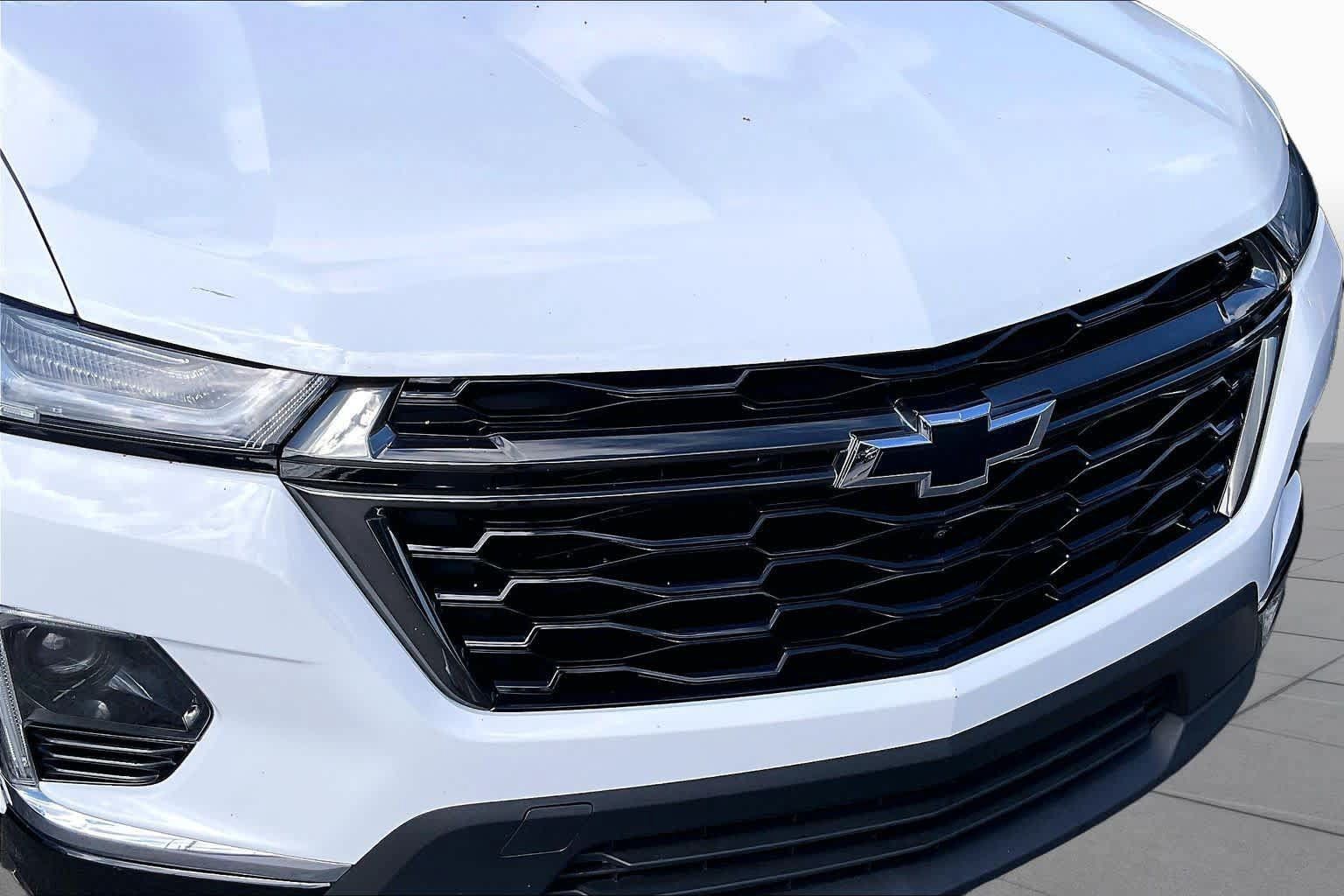Used 2022 Chevrolet Traverse Premier w/ Redline Edition AWD/4WD image 30