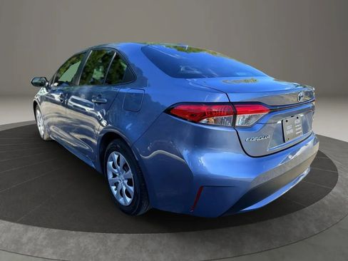 Used 2022 Toyota Corolla LE image 37