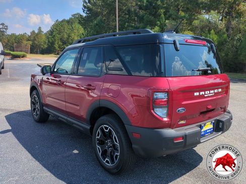 New 2025 Ford Bronco Sport Outer Banks w/ Outer Banks Tech Package+ AWD/4WD image 6