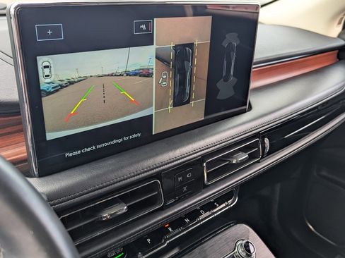 Used 2021 Lincoln Nautilus Reserve image 31