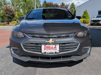 Used 2018 Chevrolet Malibu LT
