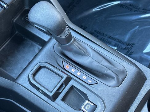 Used 2024 Chevrolet Colorado W/T image 23