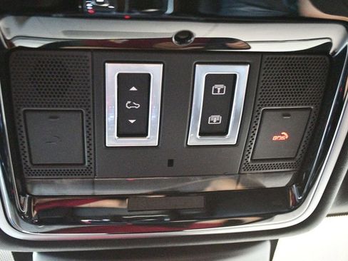 Used 2021 Land Rover Range Rover P525 Westminster Edition image 67