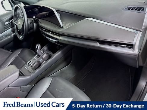 Used 2025 Cadillac XT4 Premium Luxury AWD/4WD image 36