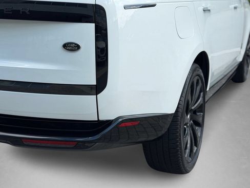 Used 2023 Land Rover Range Rover Long Wheelbase Autobiography AWD/4WD image 28