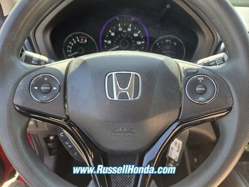 Used 2017 Honda HR-V LX image 19