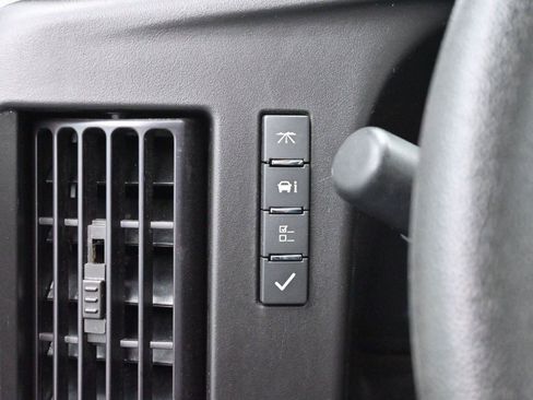 Used 2024 GMC Savana 2500 w/ Driver Convenience Package image 24