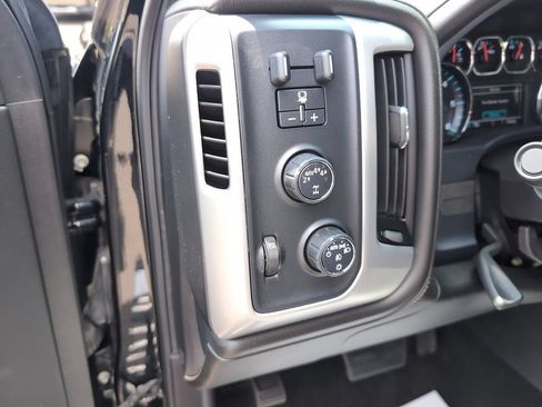Used 2018 GMC Sierra 1500 SLT AWD/4WD image 19