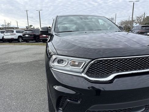 Used 2023 Dodge Durango SXT Launch Edition image 9