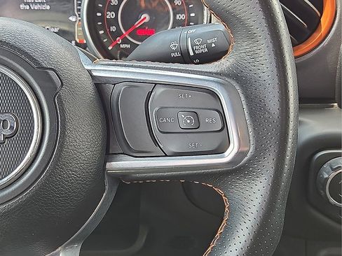 Used 2021 Jeep Gladiator Mojave w/ Safety Group AWD/4WD image 20